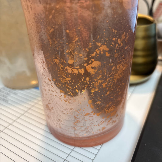 Pink/gold candle holder