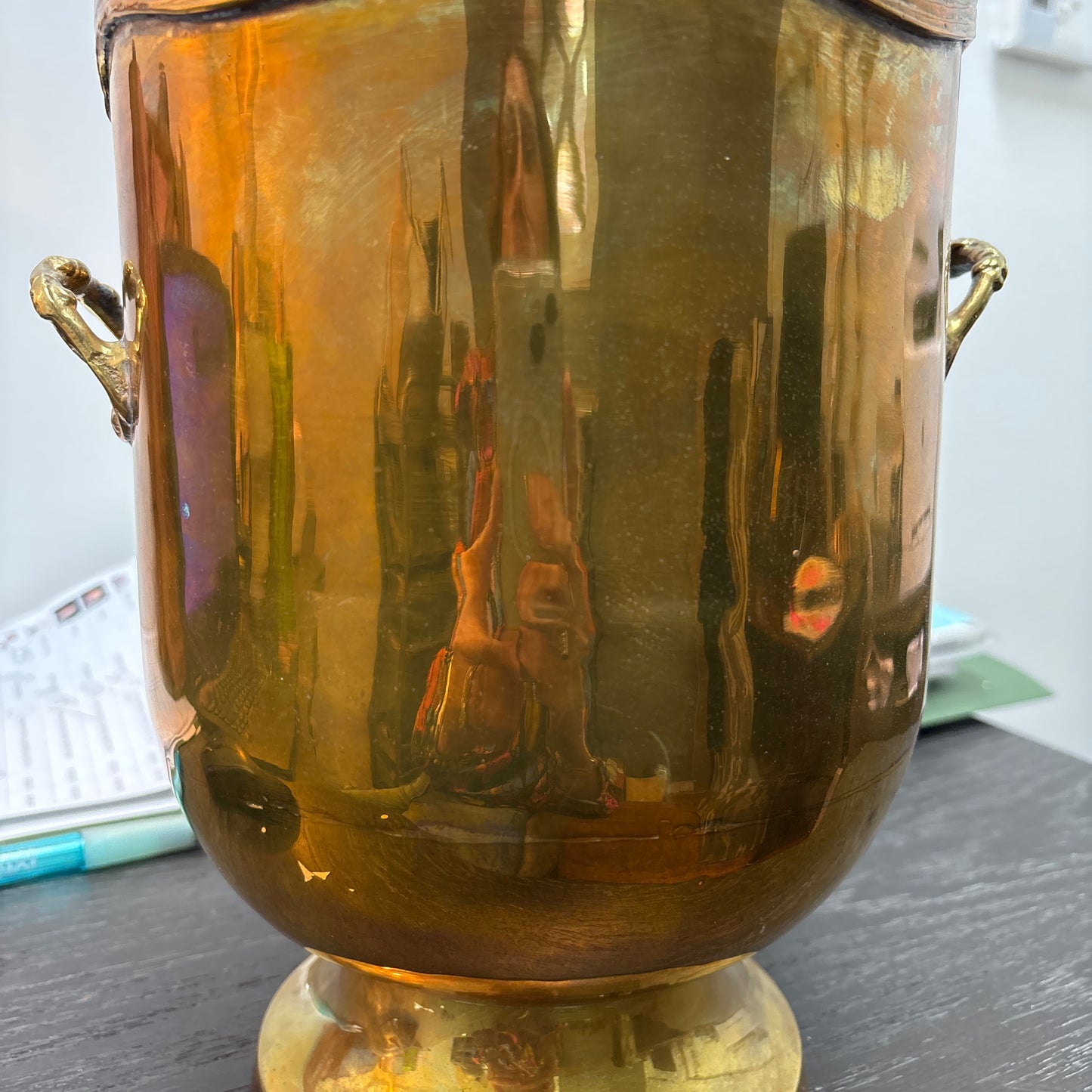 Brass footed plantar