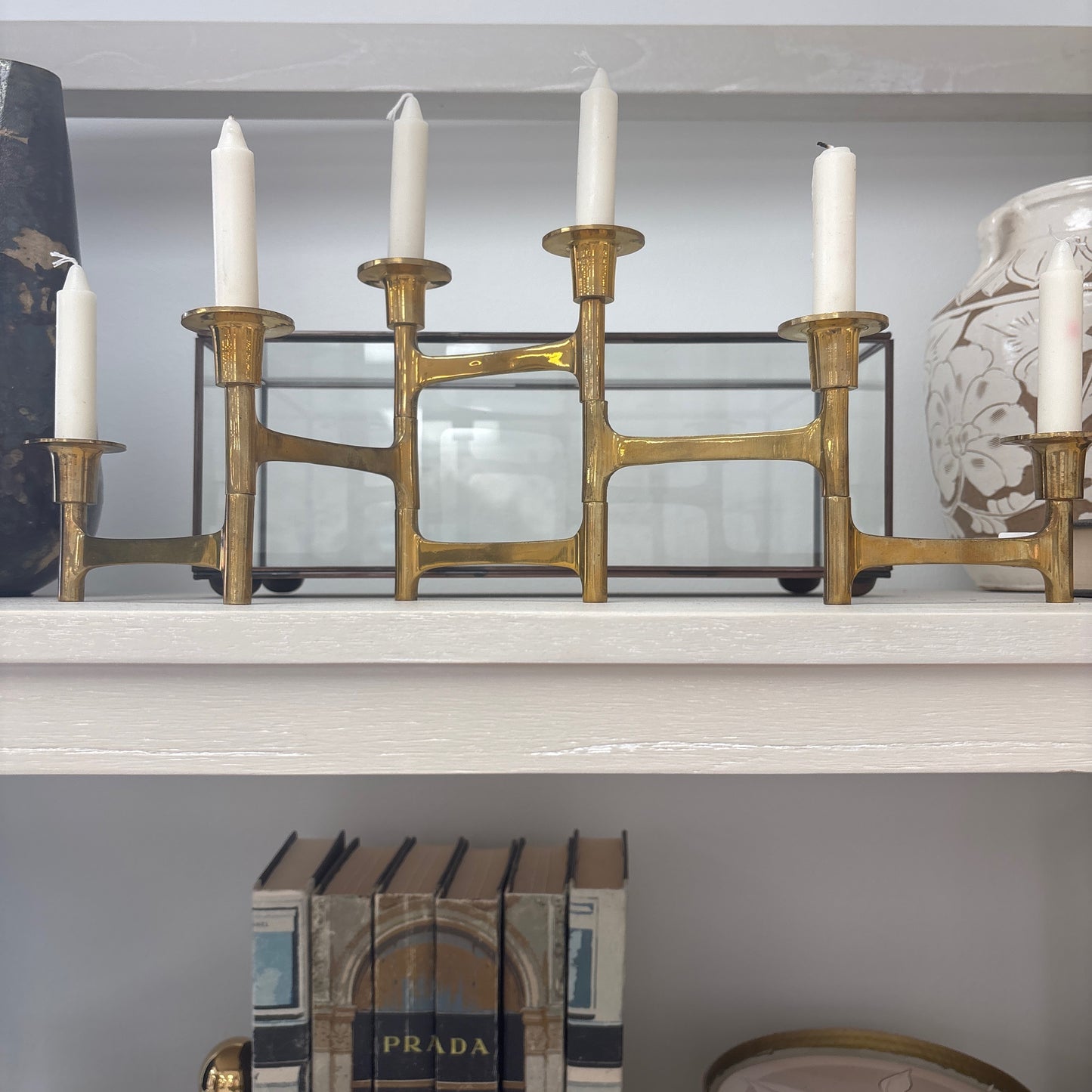 Accordion candle holder