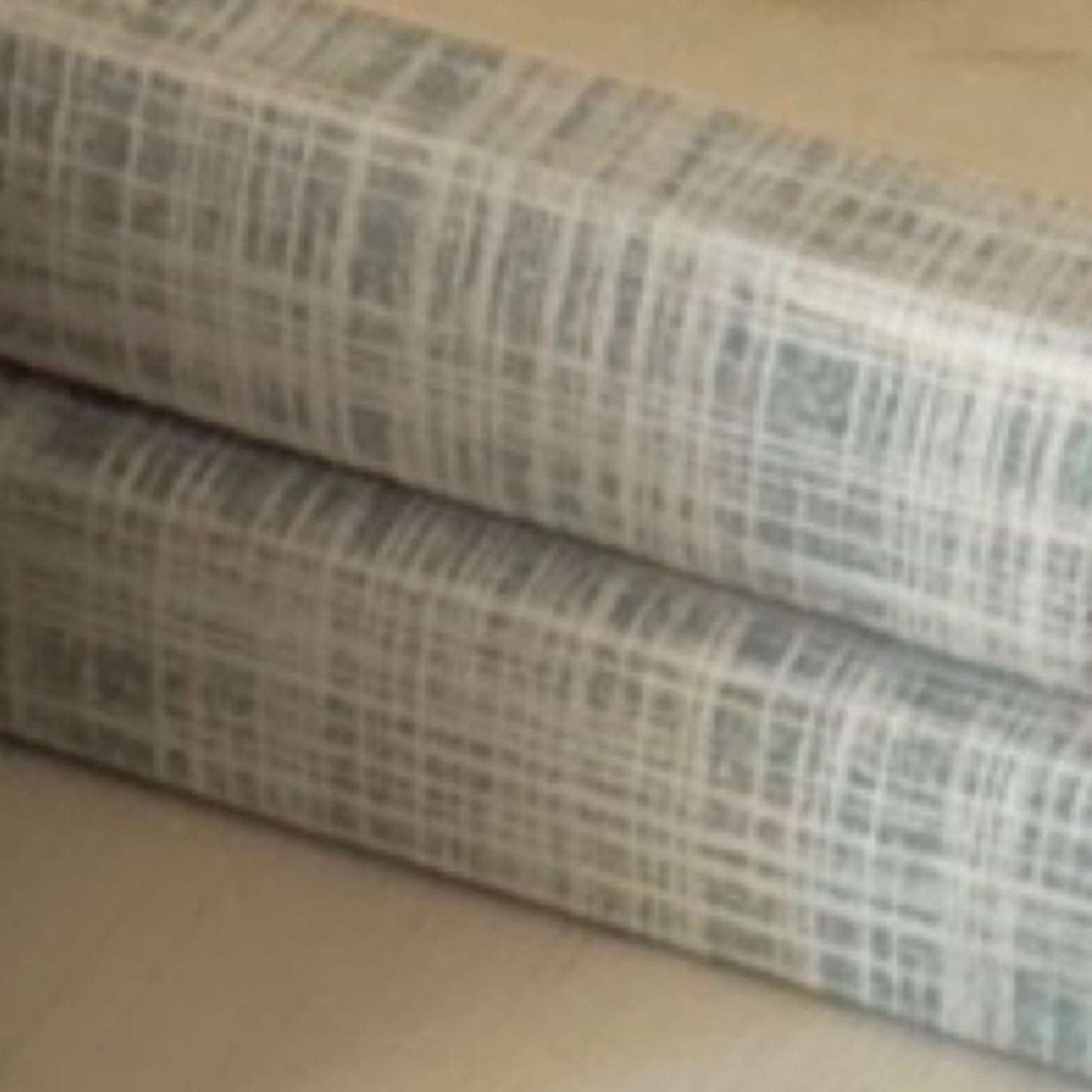 Blue/white books