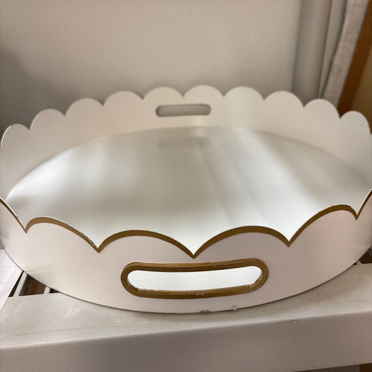 CeCe Scalloped Tray-White