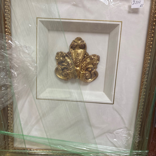 Flour de Lis intaglio art