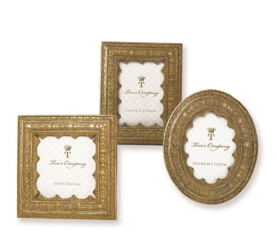 Oval Ornate Gold Frame (2.5" X 3.5")