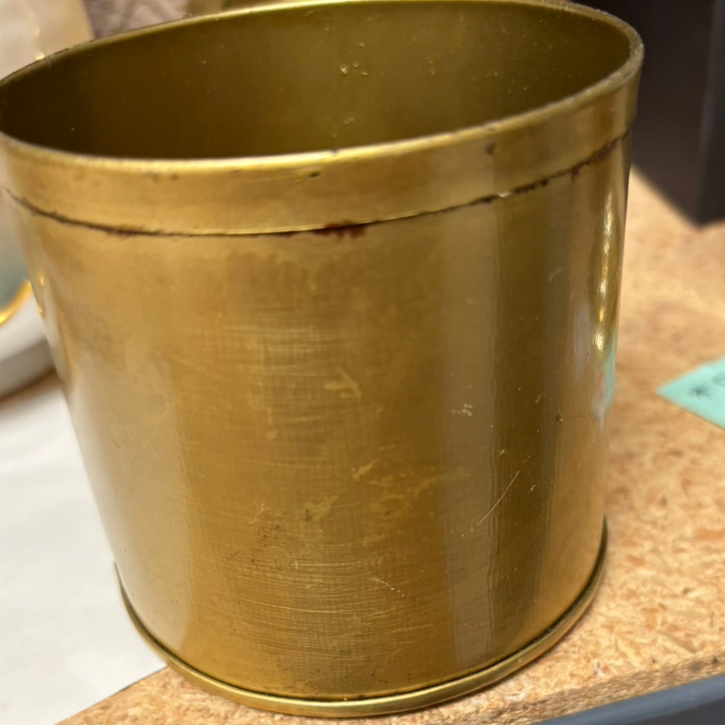 Bryant gold Pots