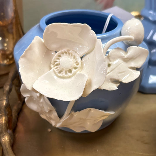 Blue Vase W/ Porcelain Flower(3.5")