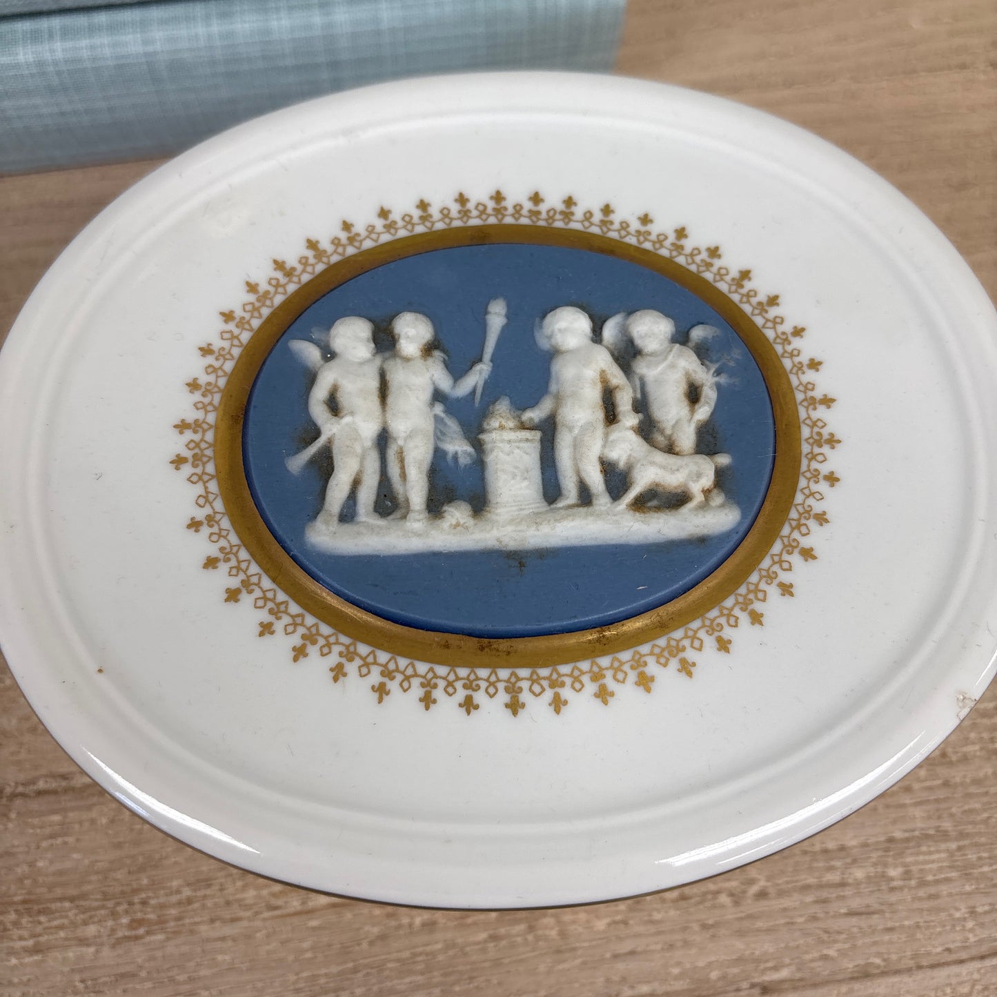 Cherub box