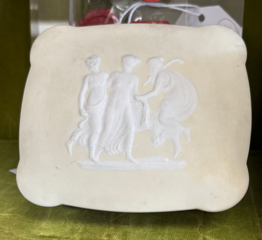 Wedgwood jewelry box in yellow