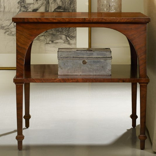 Classical End Table in Walnut