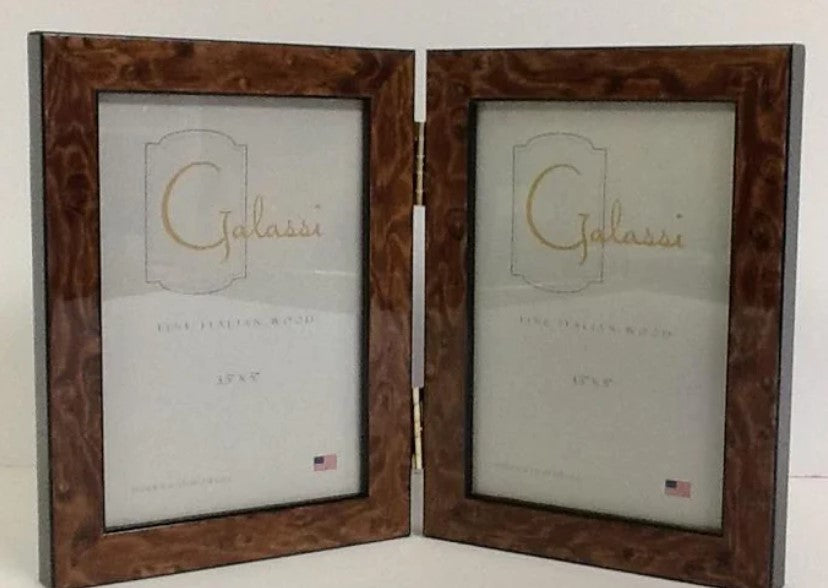 Vertical Double Chestnut Burlwood Frame (4x6)