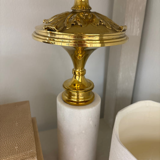 Marble finial