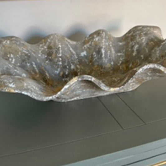 Gray rectangular bowl