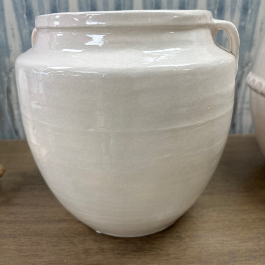 Medium bisque pottery