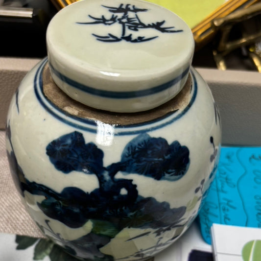 Mini ginger jar with blue & white tree scence
