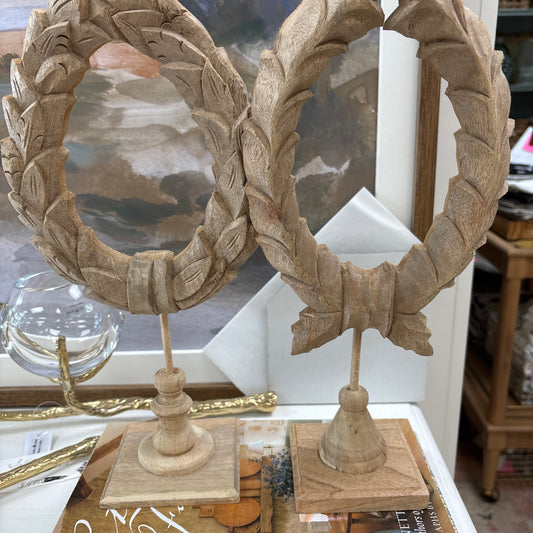 Wood Leaf Wreath on Stand