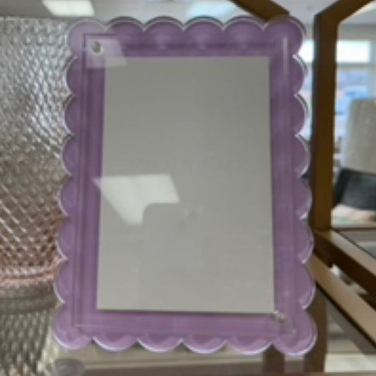 Scallop Frame-Lavender