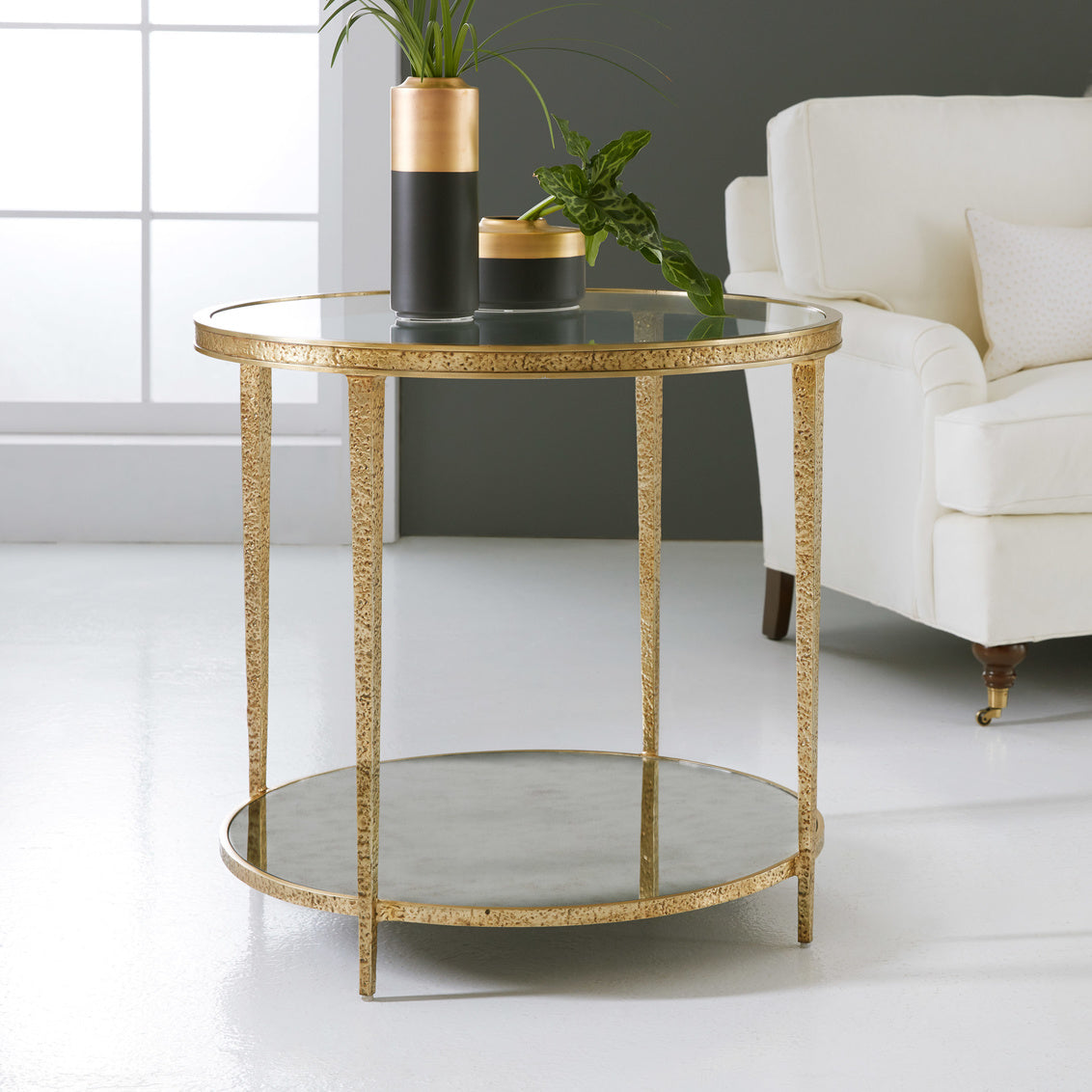 Sculpture Round Table Antique Brass